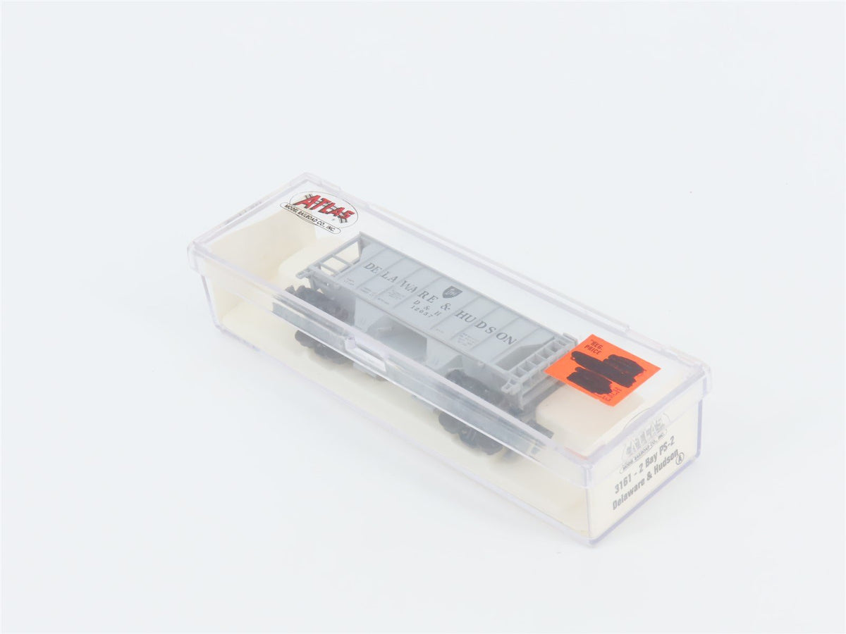 N Scale Atlas 3161 D&amp;H Delaware &amp; Hudson Railroad 2-Bay Covered Hopper #12057