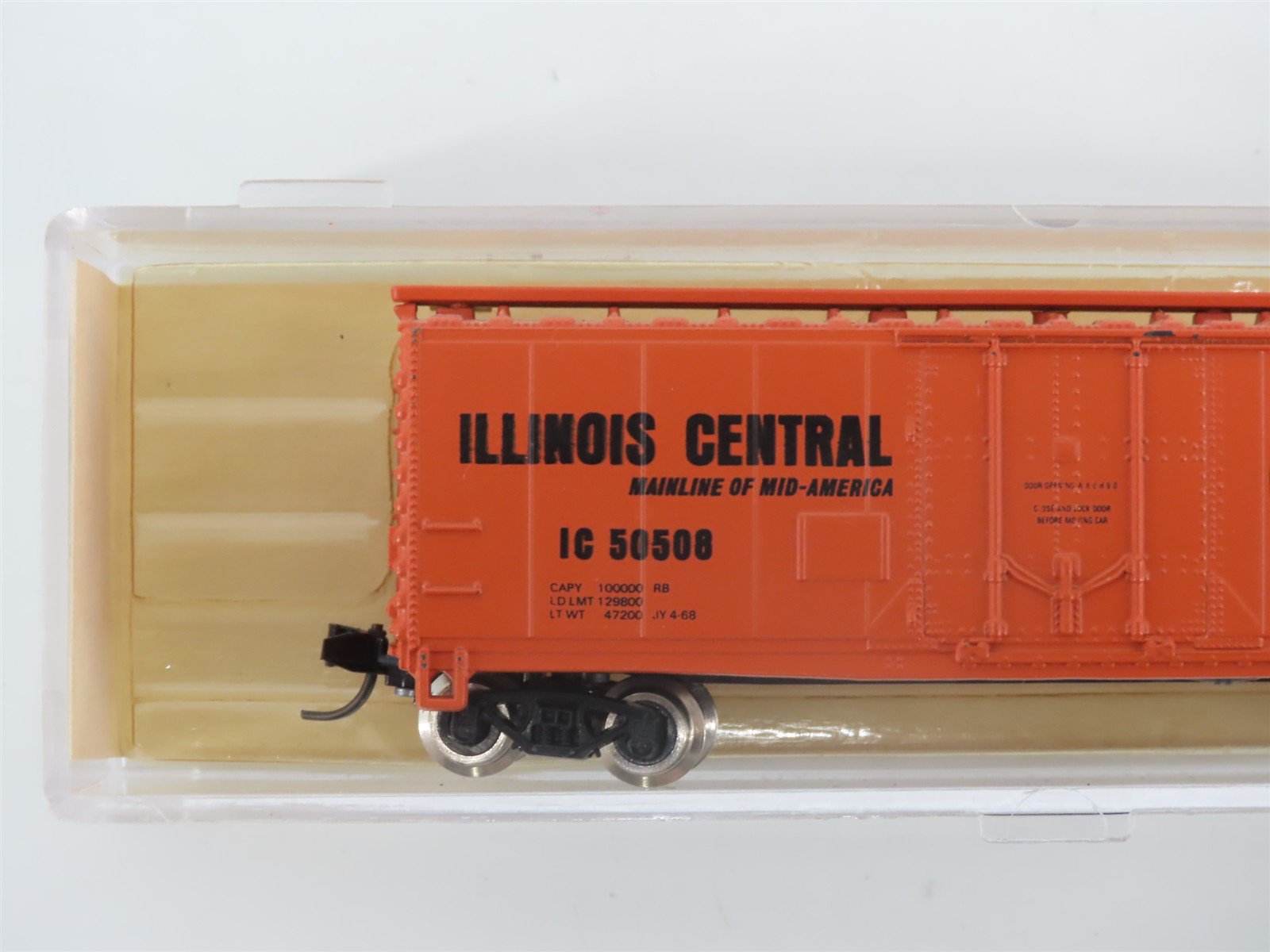 N Scale Atlas 3314 IC Illinois Central 40' Single Plug Door Box Car #50508