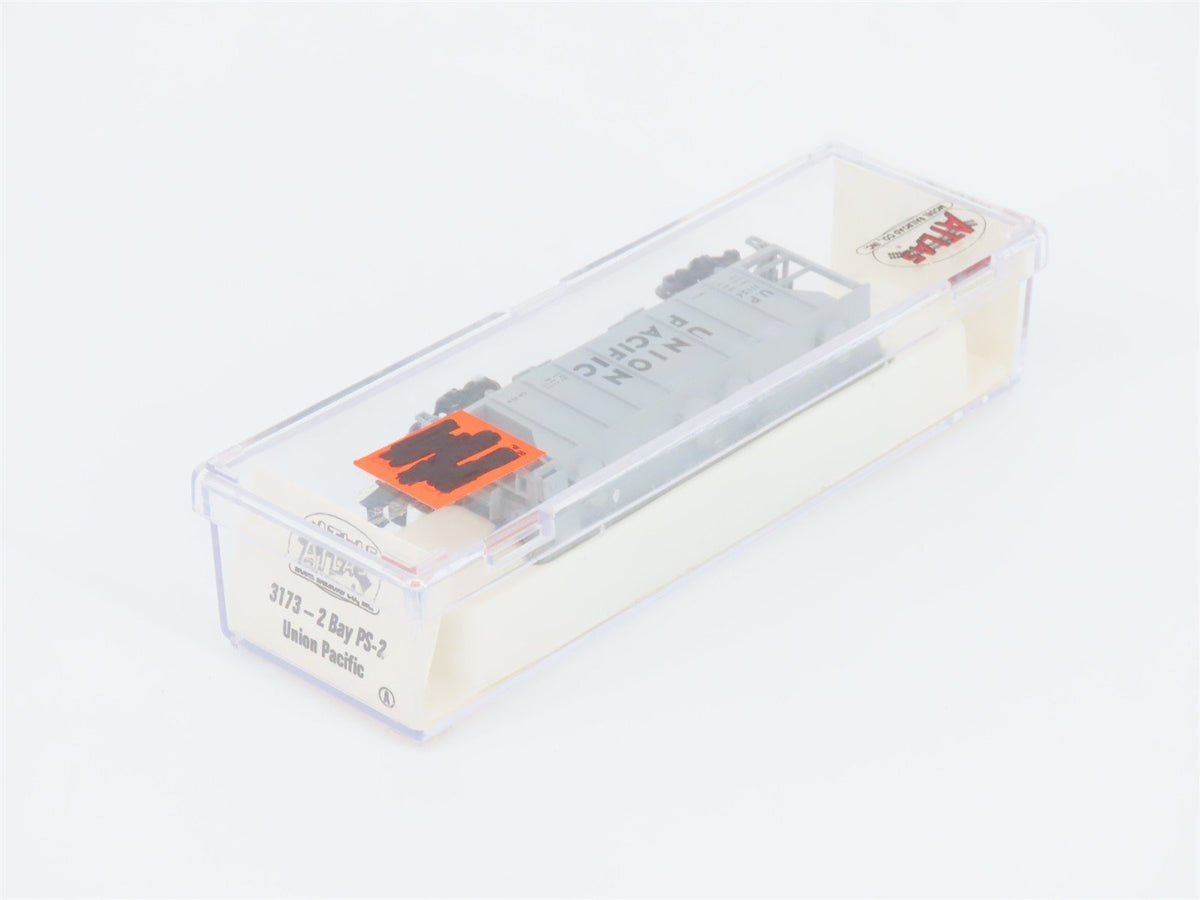 N Scale Atlas 3173 UP Union Pacific Railroad 2-Bay Covered Hopper #11136