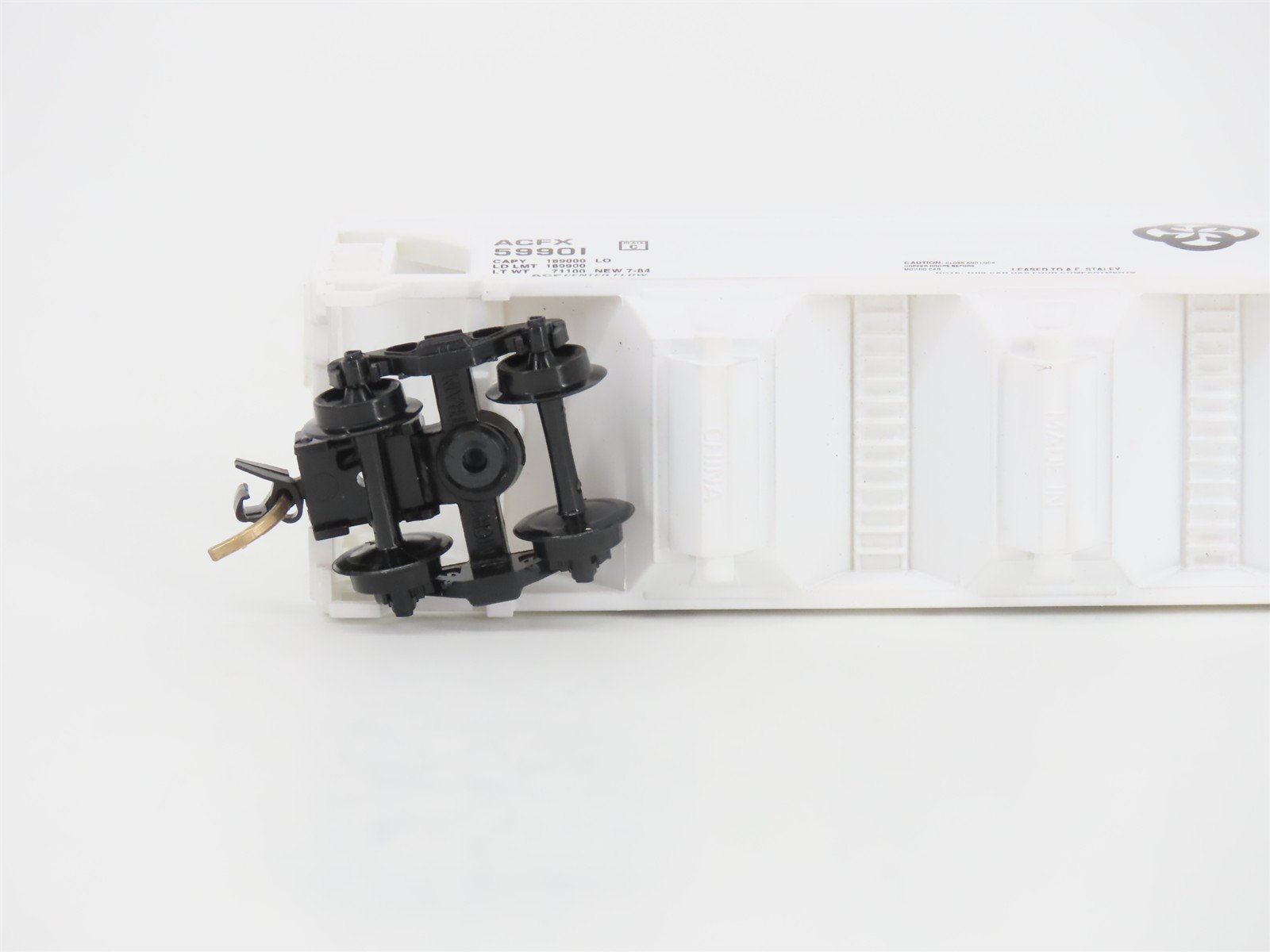 N Scale Atlas 3958 ACFX Staley 4-Bay Covered Hopper #59901