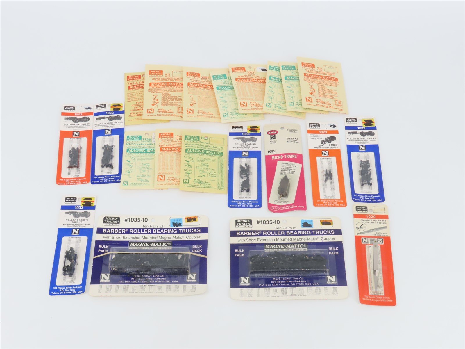 LOT of 21 N 1/160 Scale Micro-Trains MTL & Kadee Couplers, Trucks, & More Packs