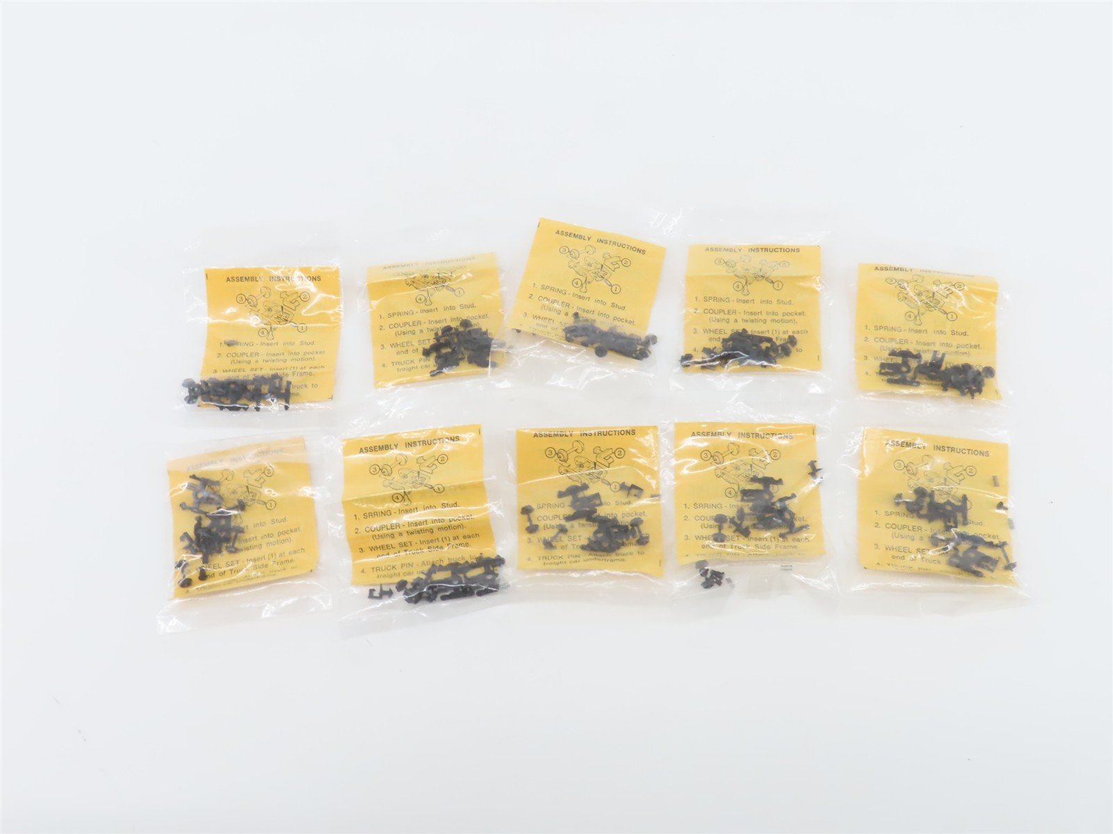 LOT of 10 N 1/160 Roundhouse Kits #8980 Roller Bearing Toggle Coupler Trucks