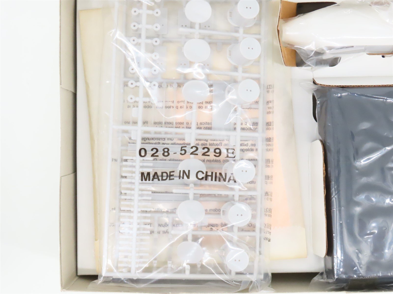 AMT Ertl #6605 Fiber Optic Lighting Kit for Scenery & Dioramas