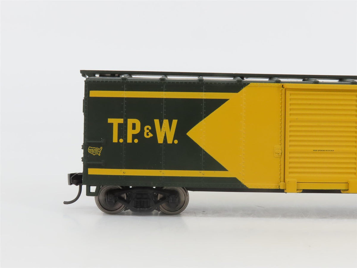 HO Scale Walthers Mainline 910-1508 TP&amp;W The Progressive Way 40&#39; Box Car #7047