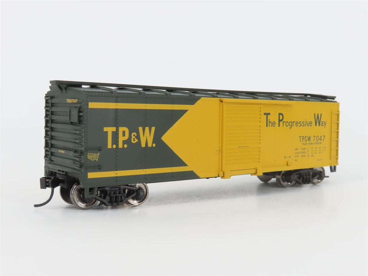 HO Scale Walthers Mainline 910-1508 TP&amp;W The Progressive Way 40&#39; Box Car #7047