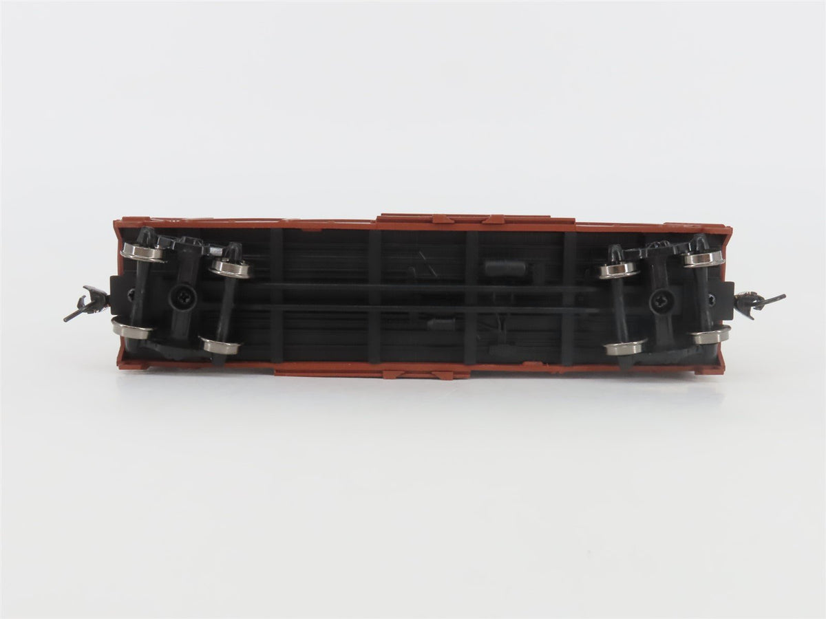 HO Scale Walthers Mainline 910-2207 UP Union Pacific 40&#39; Box Car #126134