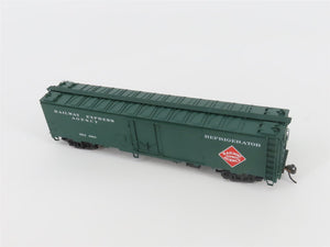 HO Scale Walthers Proto 920-17311 REX Railway Express Agency 50' Reefer #6901