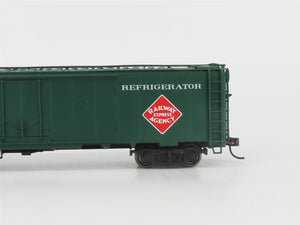 HO Scale Walthers 932-6241 REX Railway Express Agency 50' Express Reefer