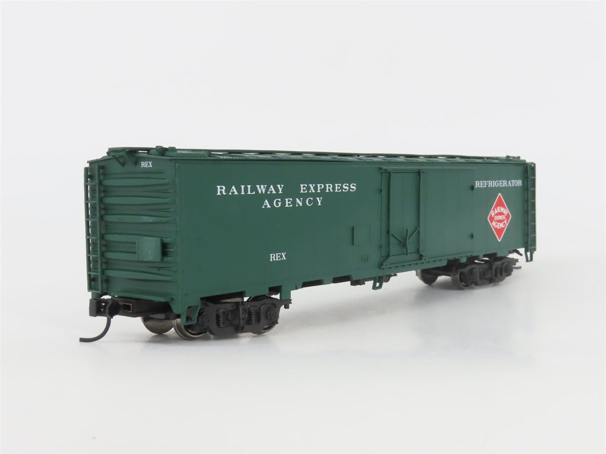 HO Scale Walthers 932-6241 REX Railway Express Agency 50&#39; Express Reefer