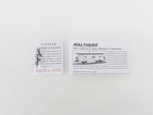 HO Scale Walthers Platinum Line 932-40475 URR Union Bay Window Caboose #104