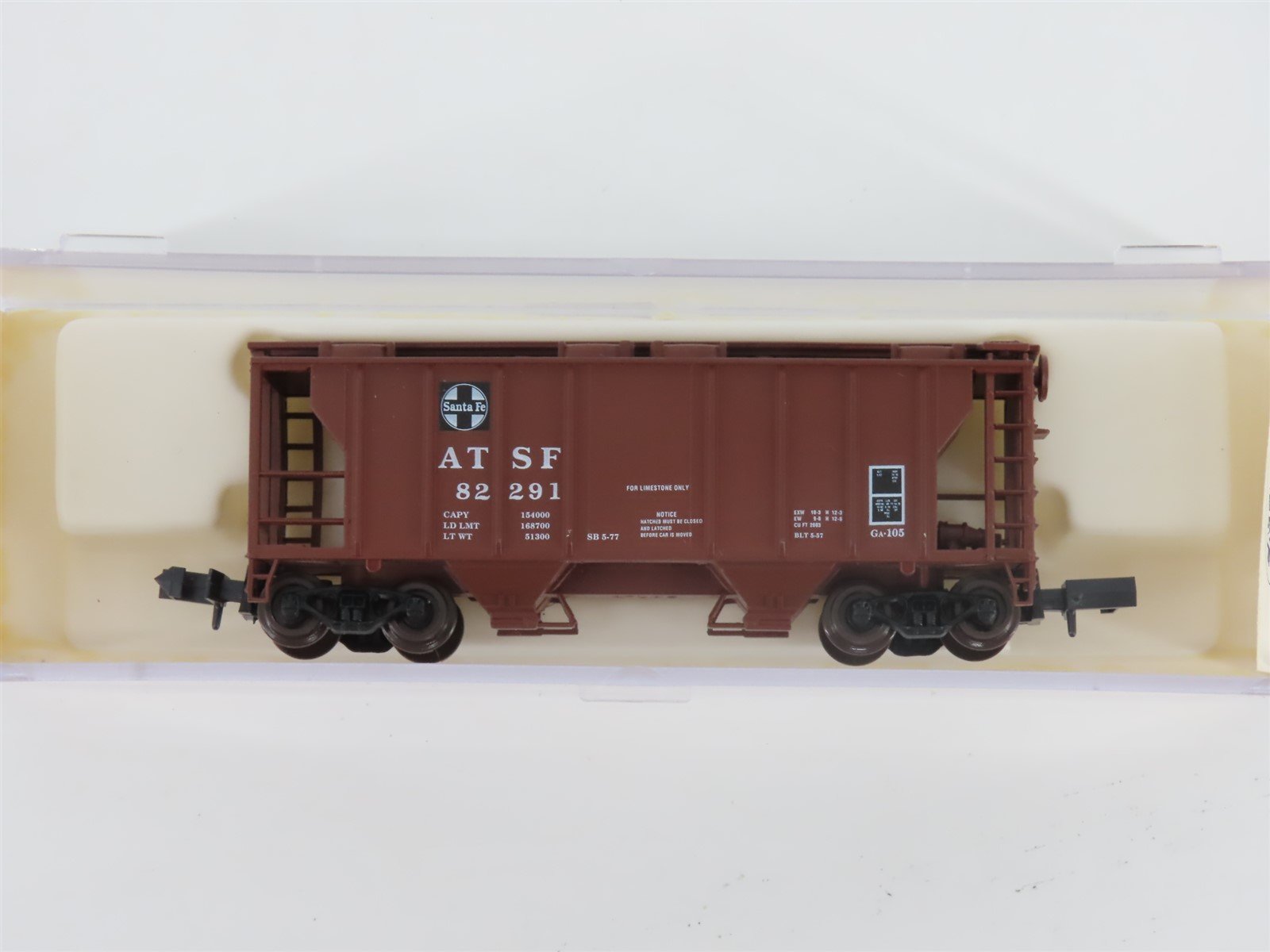 N Scale Atlas 3157 ATSF Santa Fe Railroad 2-Bay Covered Hopper #82291