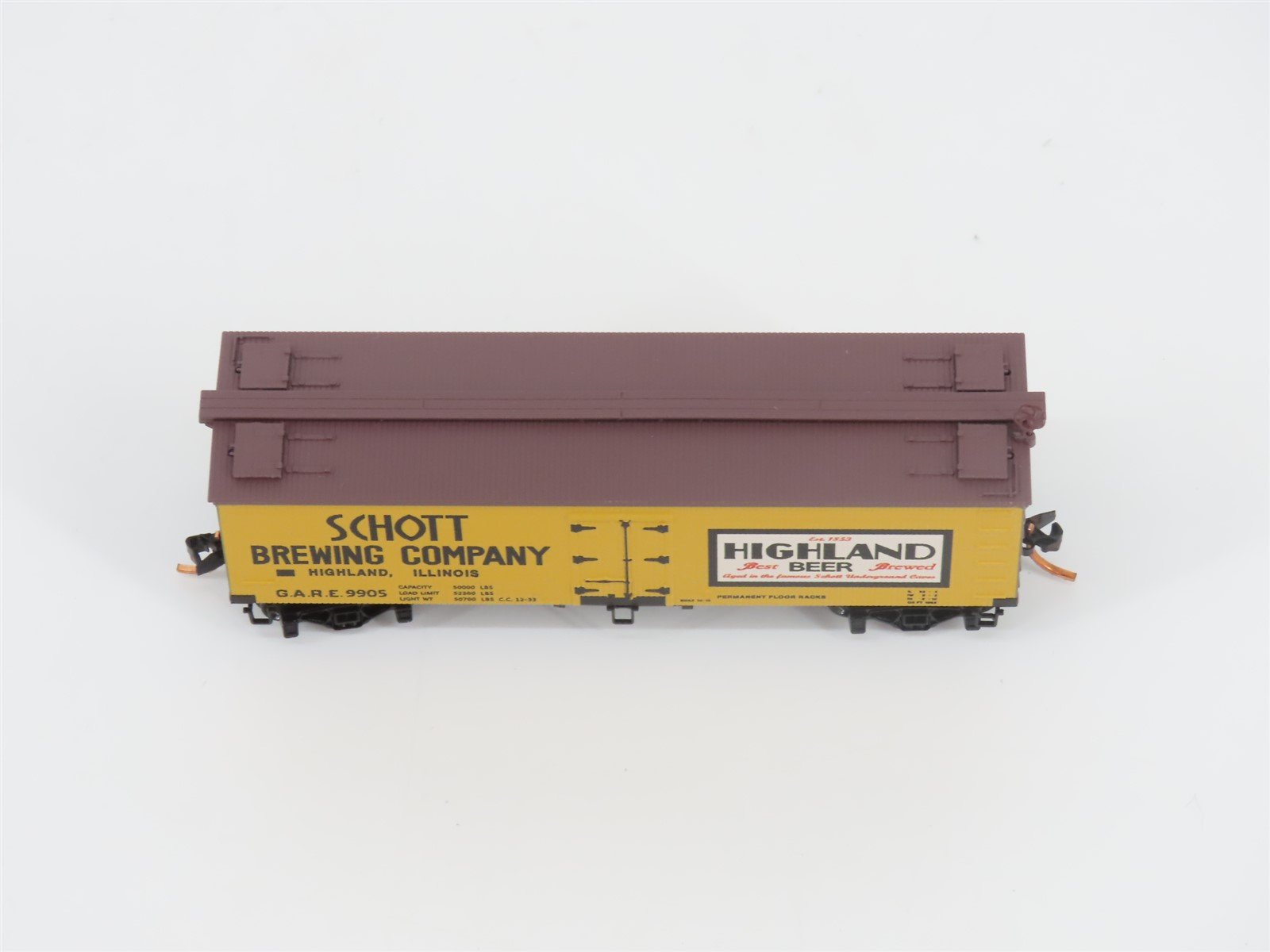 N Scale Micro-Trains MTL 05800170 GARE Schott Brewing 36' Wood Reefer #9905