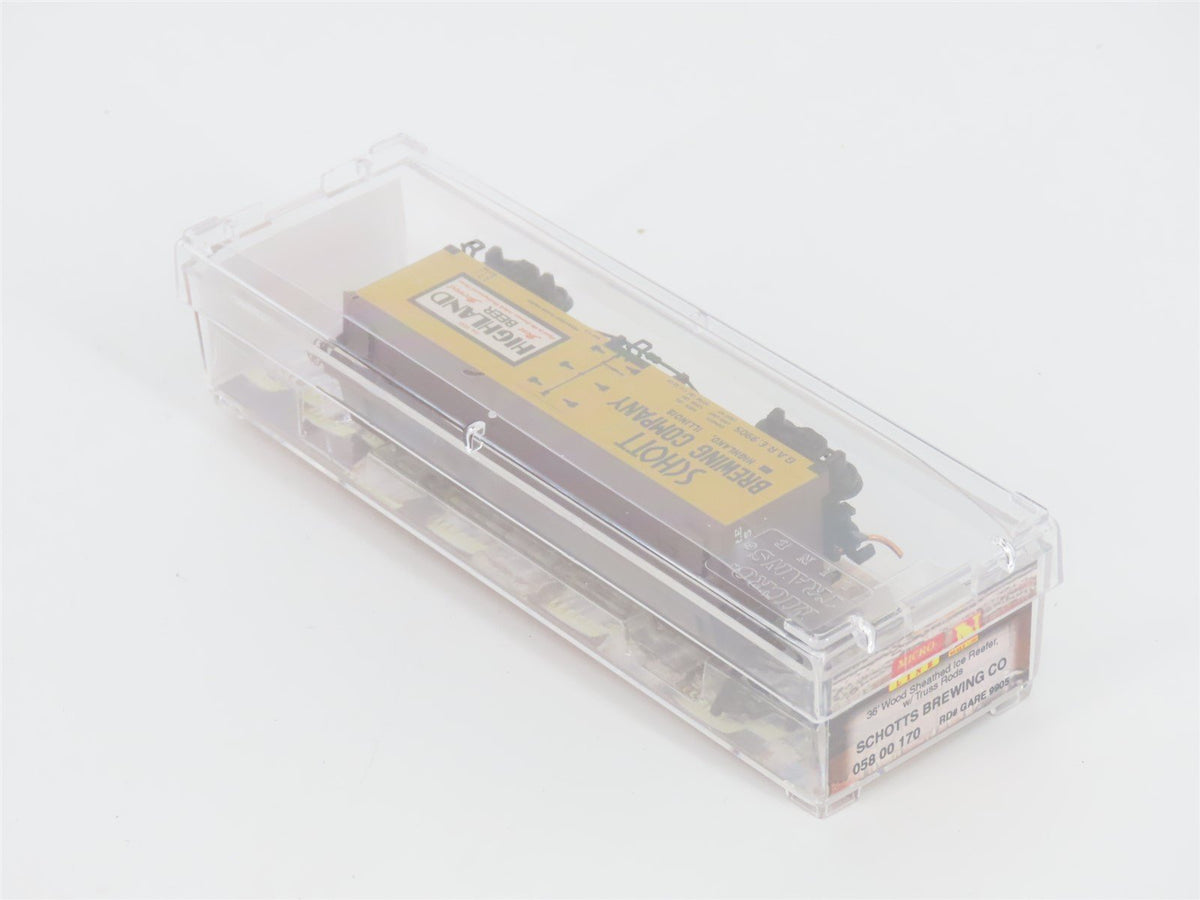 N Scale Micro-Trains MTL 05800170 GARE Schott Brewing 36&#39; Wood Reefer #9905