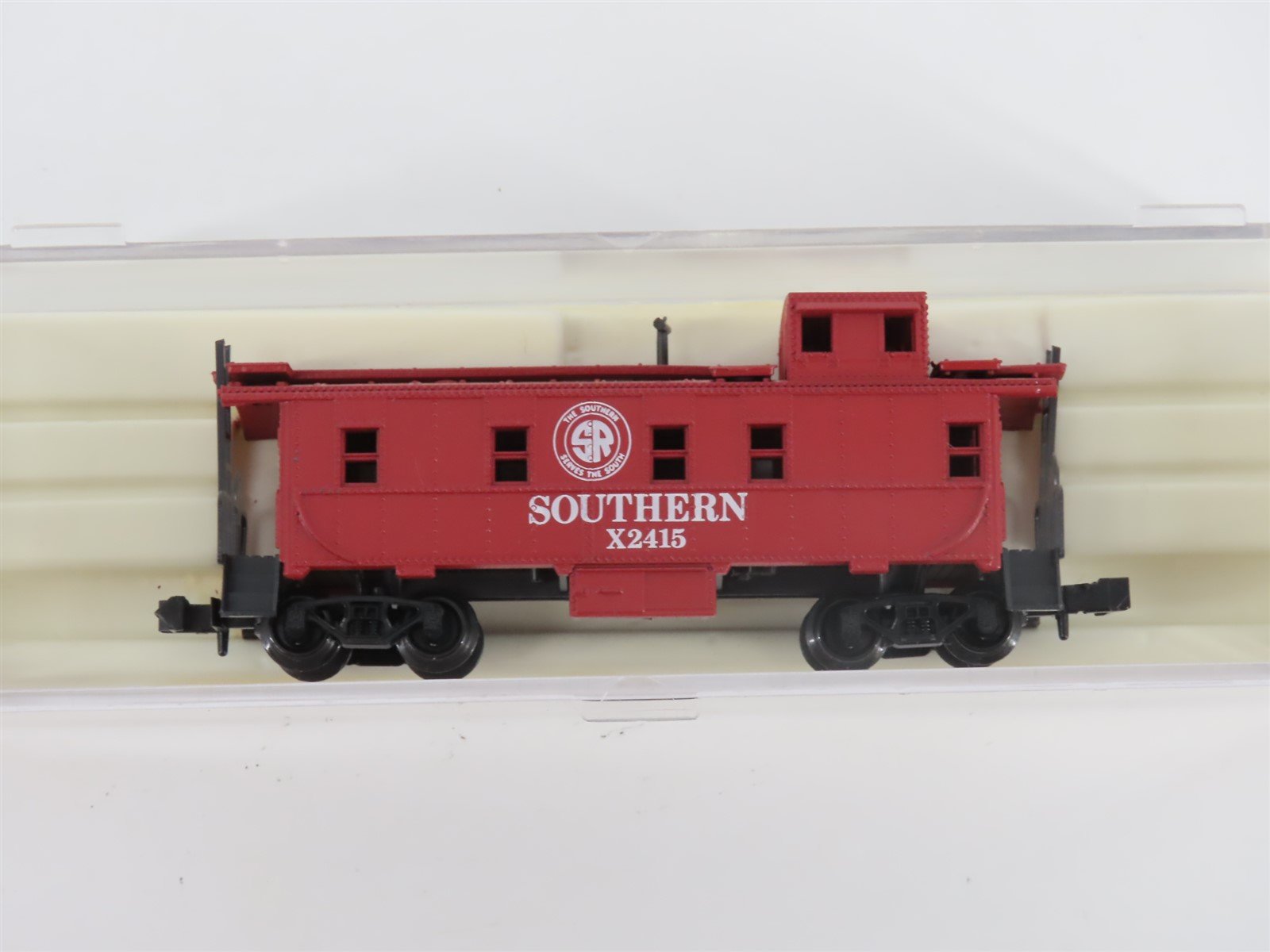 N Scale Atlas 3573 SR Southern Railway Offset Cupola Caboose #X2415