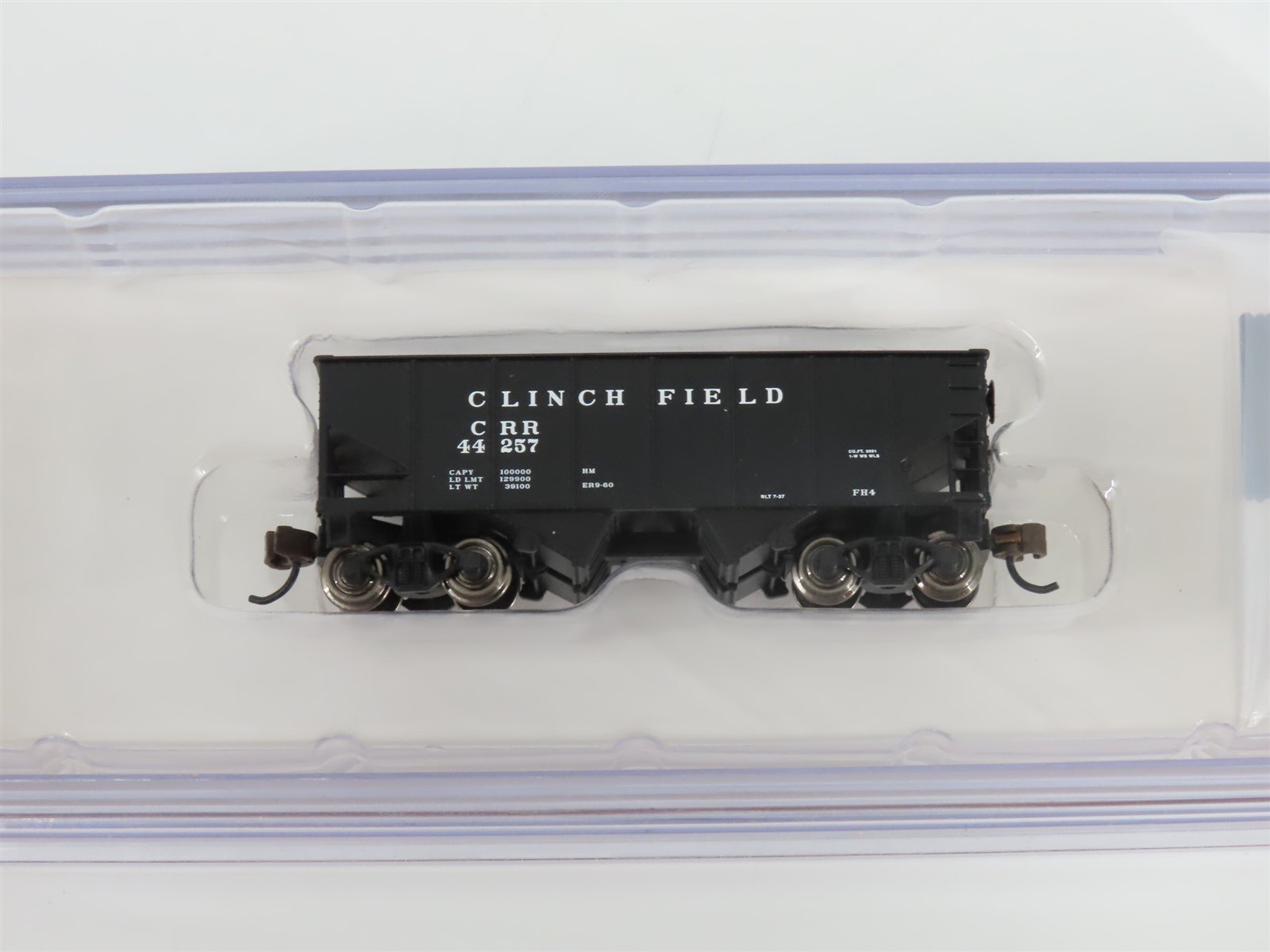 N Scale Bachmann Silver Series 19554 CRR Clinchfield 2-Bay Hopper #44257 w/ Load