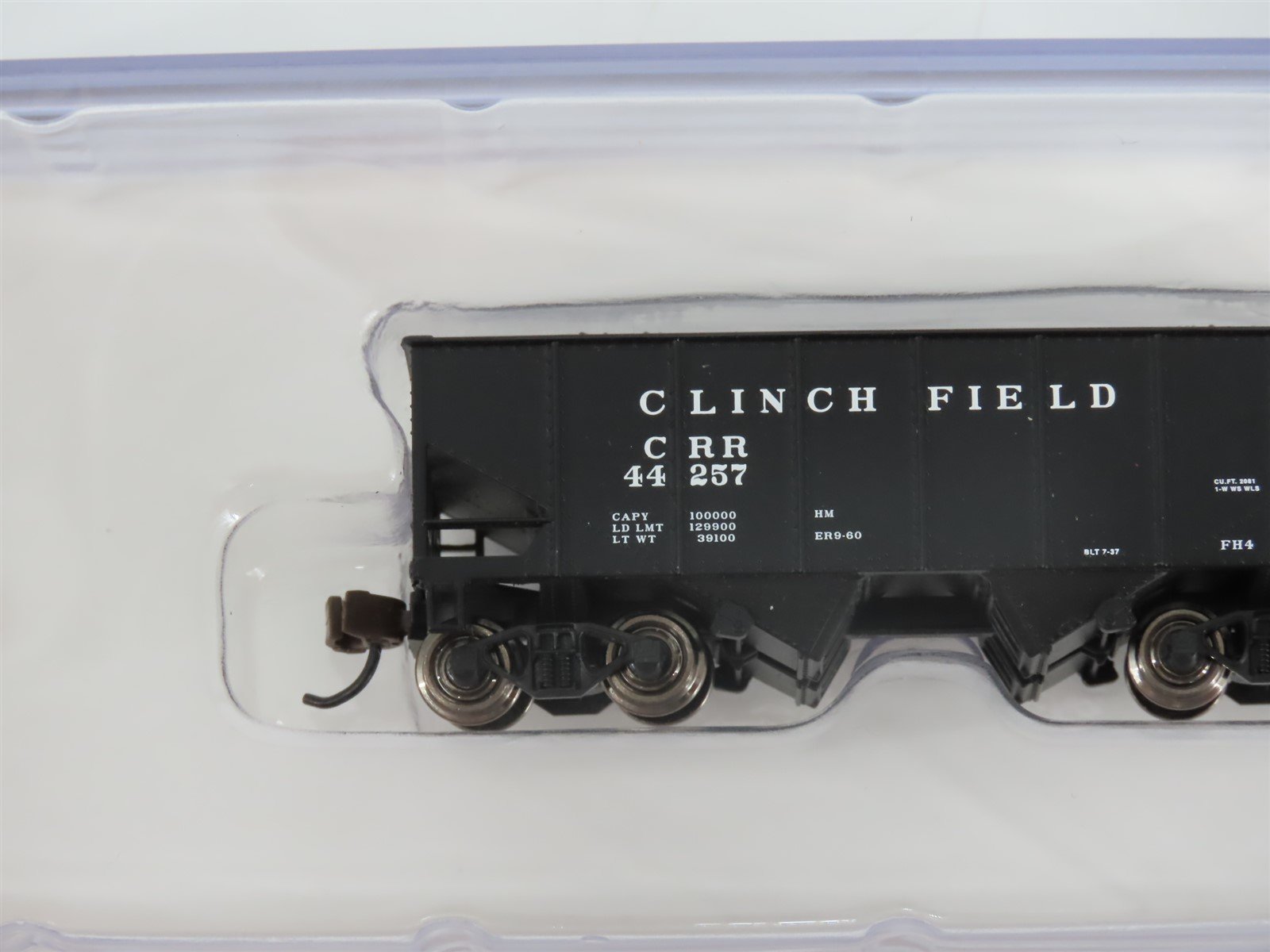 N Scale Bachmann Silver Series 19554 CRR Clinchfield 2-Bay Hopper #44257 w/ Load