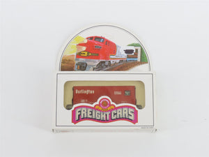 N Scale Bachmann 71250 CB&Q Burlington Route 41' Hi-Cube Box Car #19820