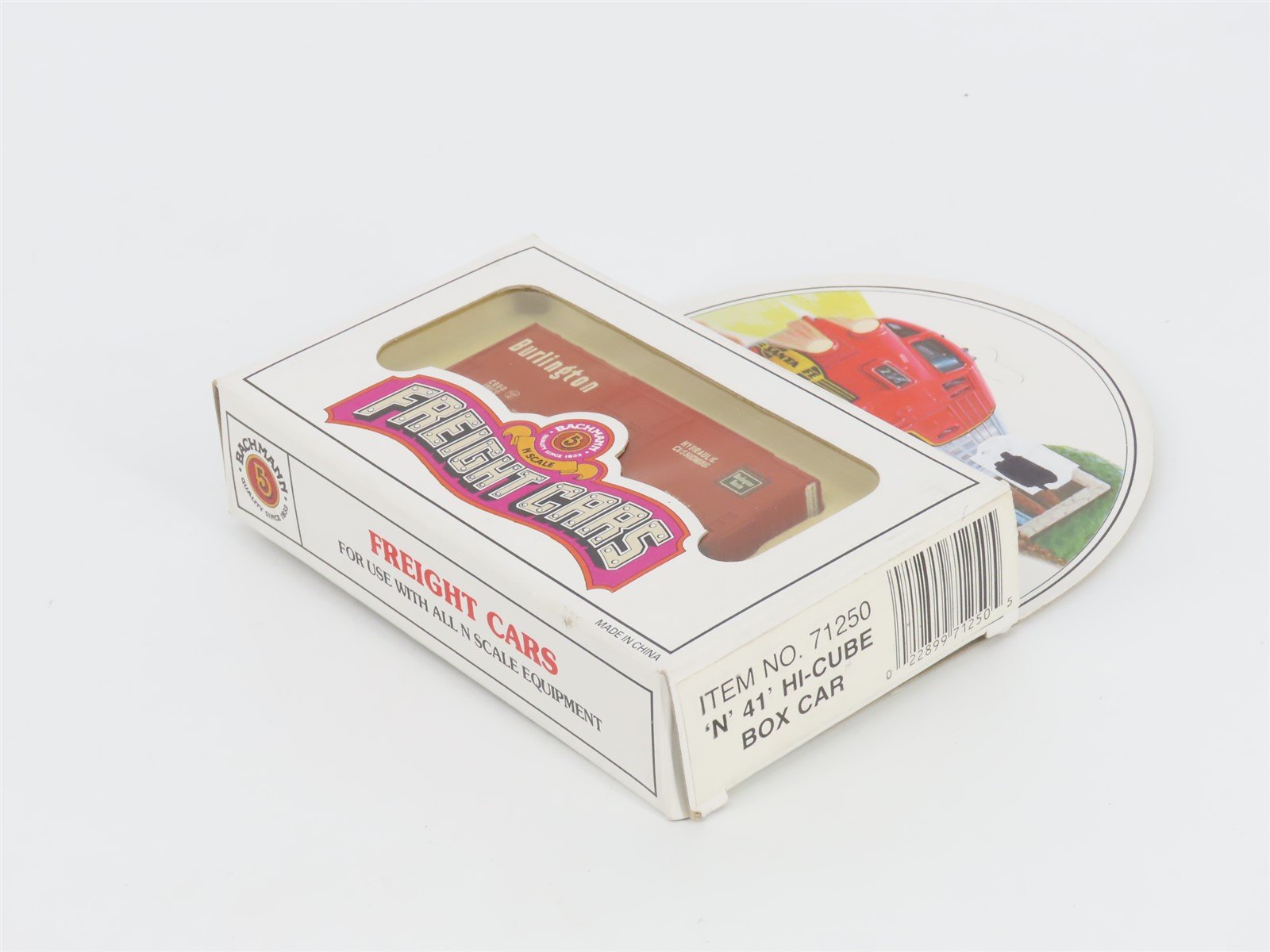 N Scale Bachmann 71250 CB&Q Burlington Route 41' Hi-Cube Box Car #19820