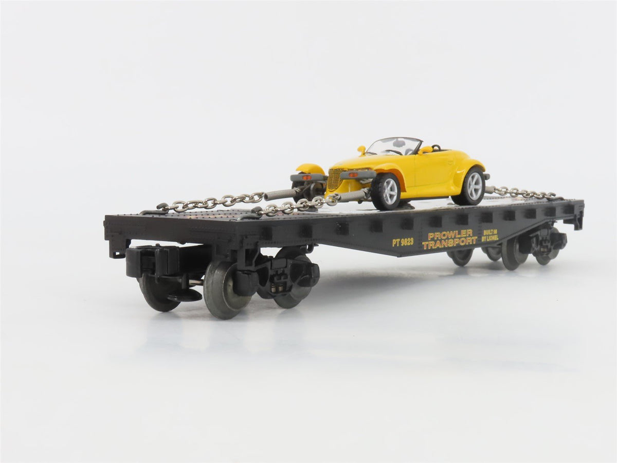 O Gauge 3-Rail Lionel 6-17522 PT Prowler Transport Flat Car #9823 w/ Plymouth