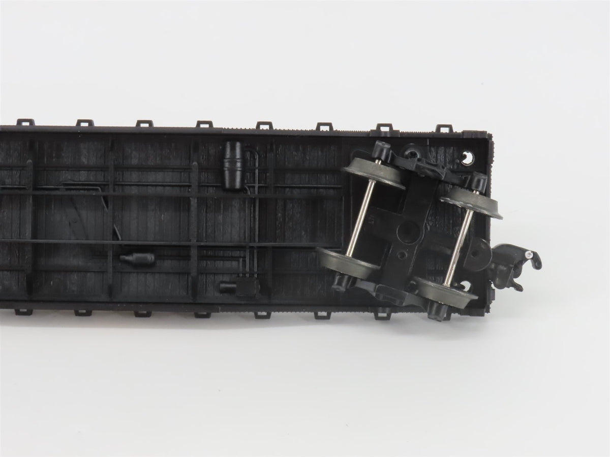 O Gauge 3-Rail Lionel 6-17522 PT Prowler Transport Flat Car #9823 w/ Plymouth