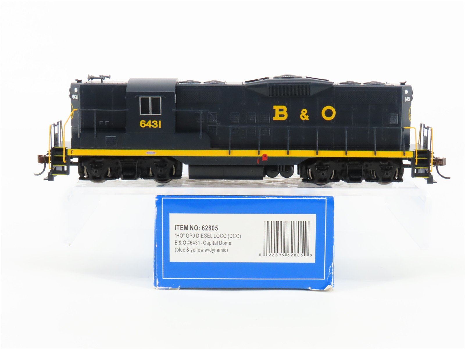 HO Scale Bachmann 62805 B&O "Capital Dome" EMD GP9 Diesel #6431 w/ DCC