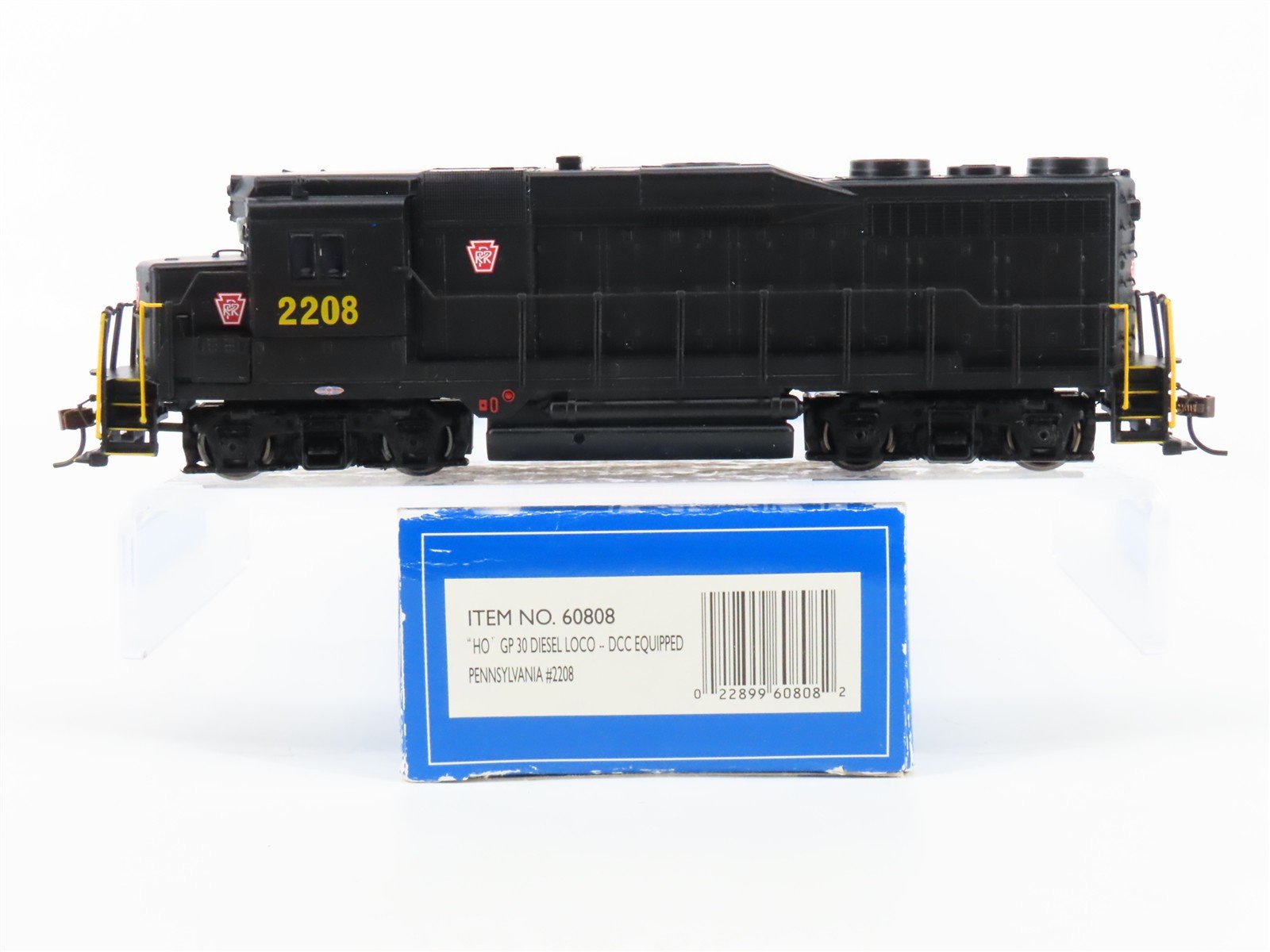 HO Scale Bachmann 60808 PRR Pennsylvania EMD GP30 Diesel #2208 w/ DCC