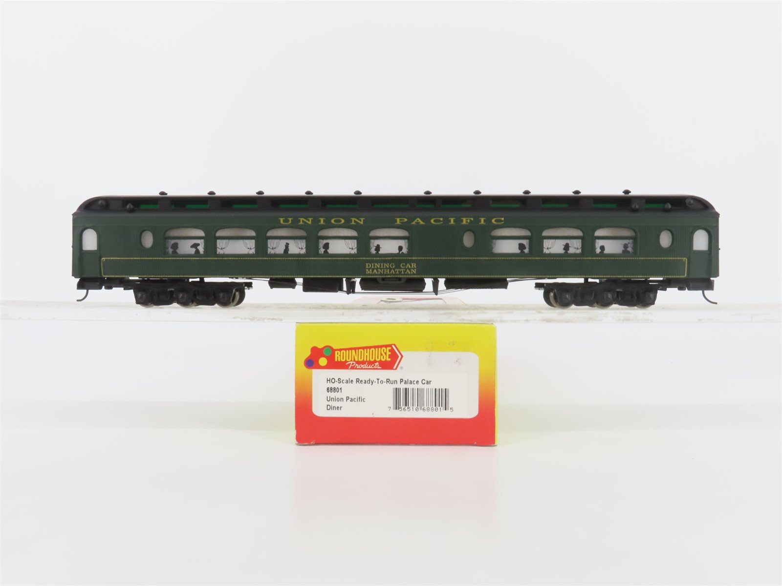 HO Scale Roundhouse 68801 UP Union Pacific Palace Diner Passenger "Manhattan"