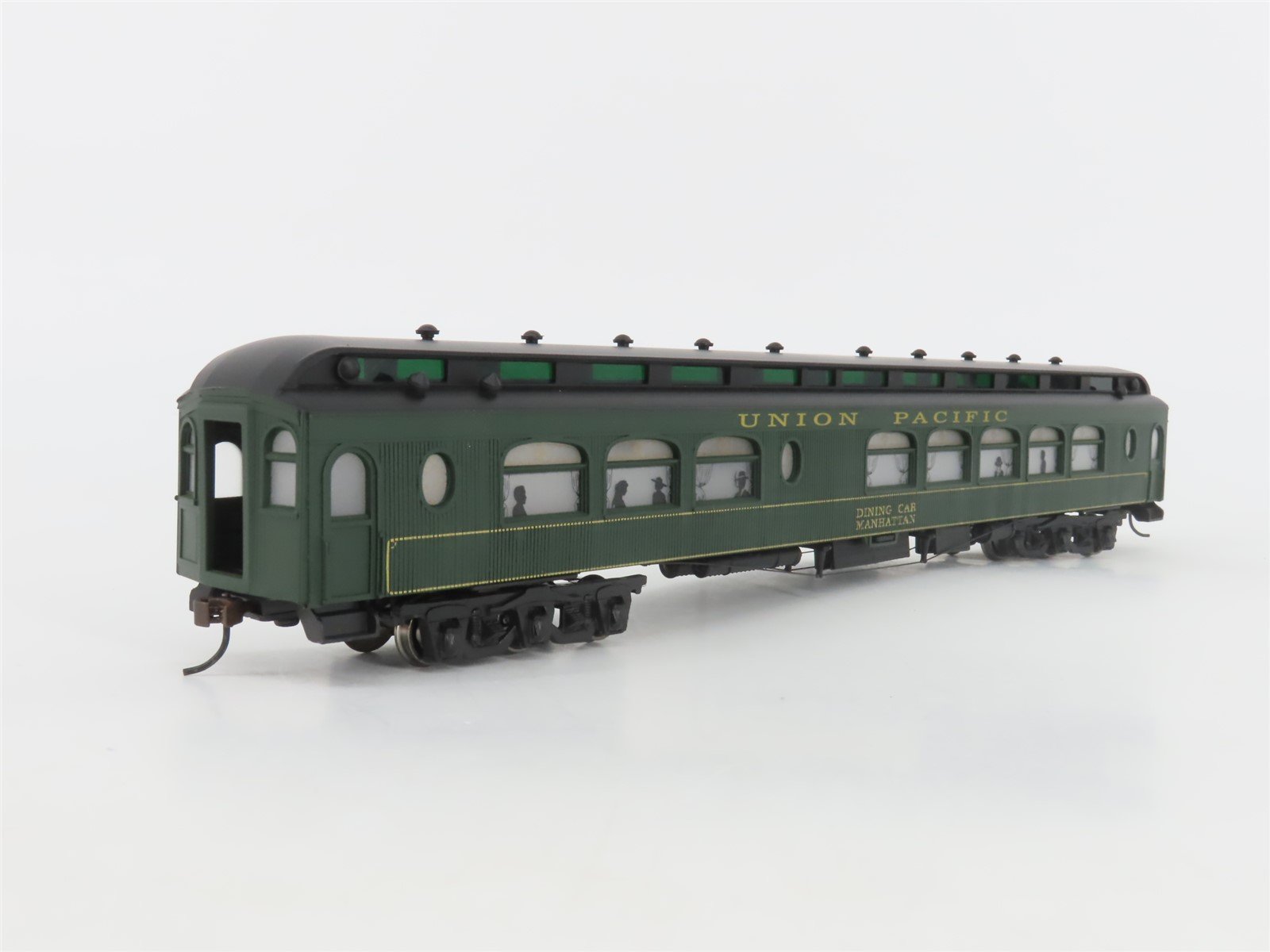 HO Scale Roundhouse 68801 UP Union Pacific Palace Diner Passenger 