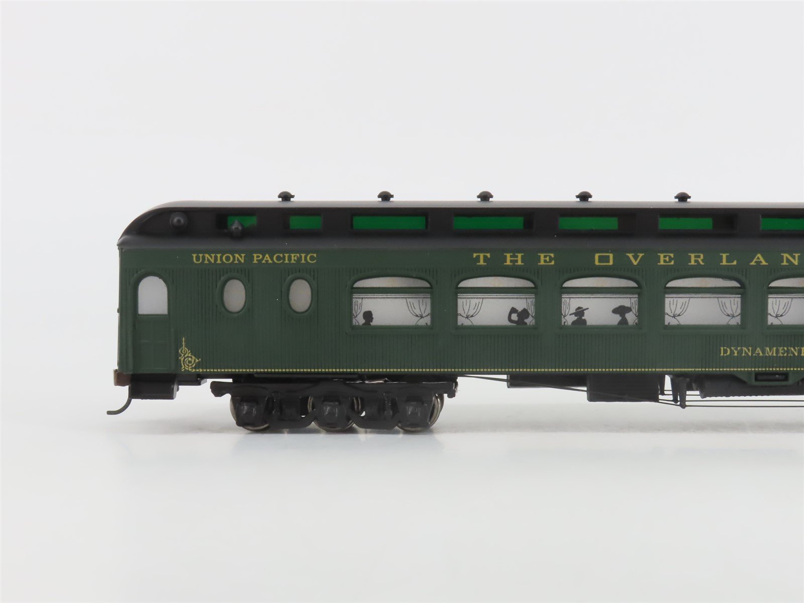HO Roundhouse 68601 UP Overland Limited Palace Observation Passenger 