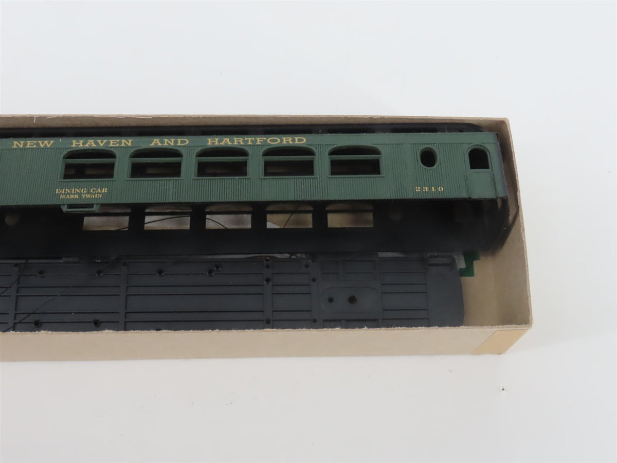 HO Pullman Palace Cars Kit #60848 NYNH&amp;H Diner Passenger #2310 &quot;Mark Twain&quot;