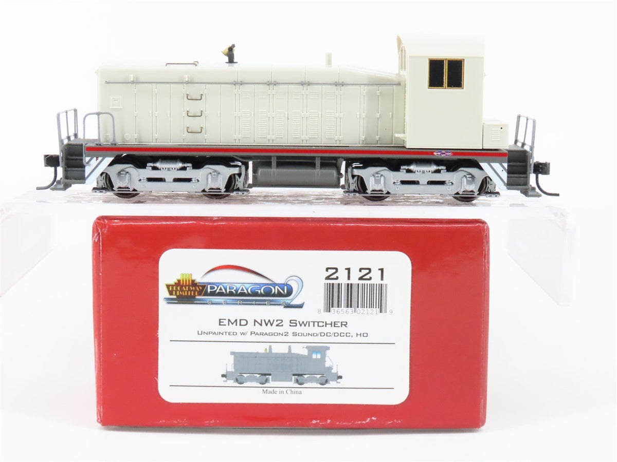 HO Scale Broadway Limited BLI 2121 Undecorated EMD NW2 Diesel - Paragon2