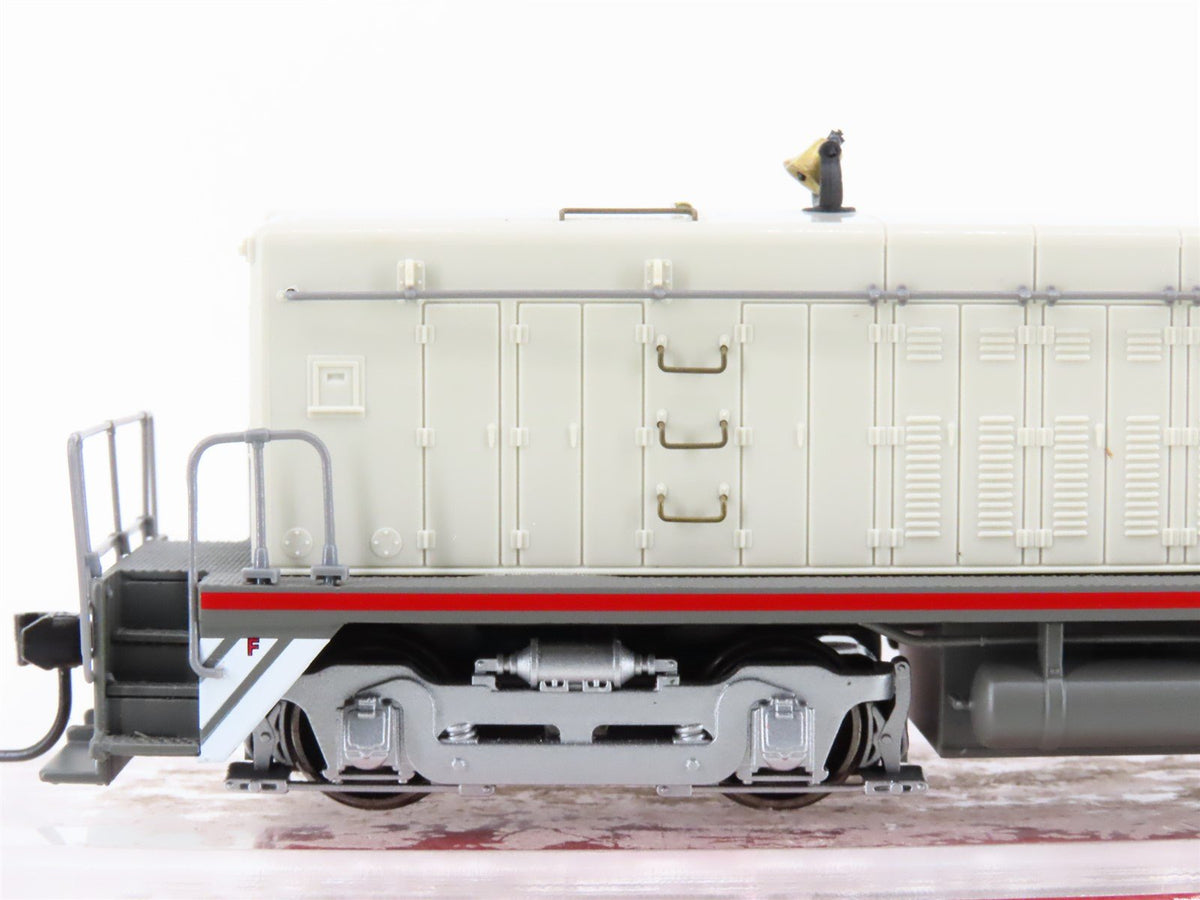 HO Scale Broadway Limited BLI 2121 Undecorated EMD NW2 Diesel - Paragon2