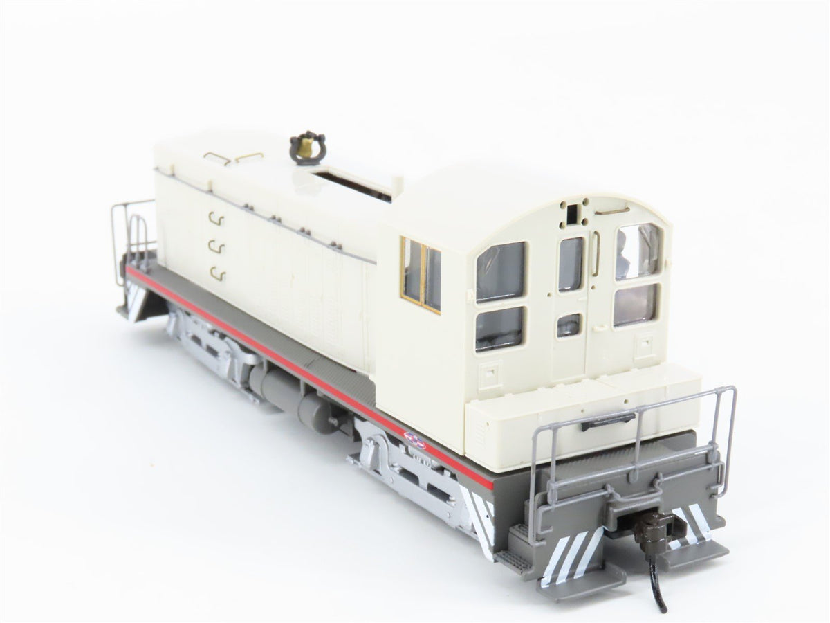 HO Scale Broadway Limited BLI 2121 Undecorated EMD NW2 Diesel - Paragon2