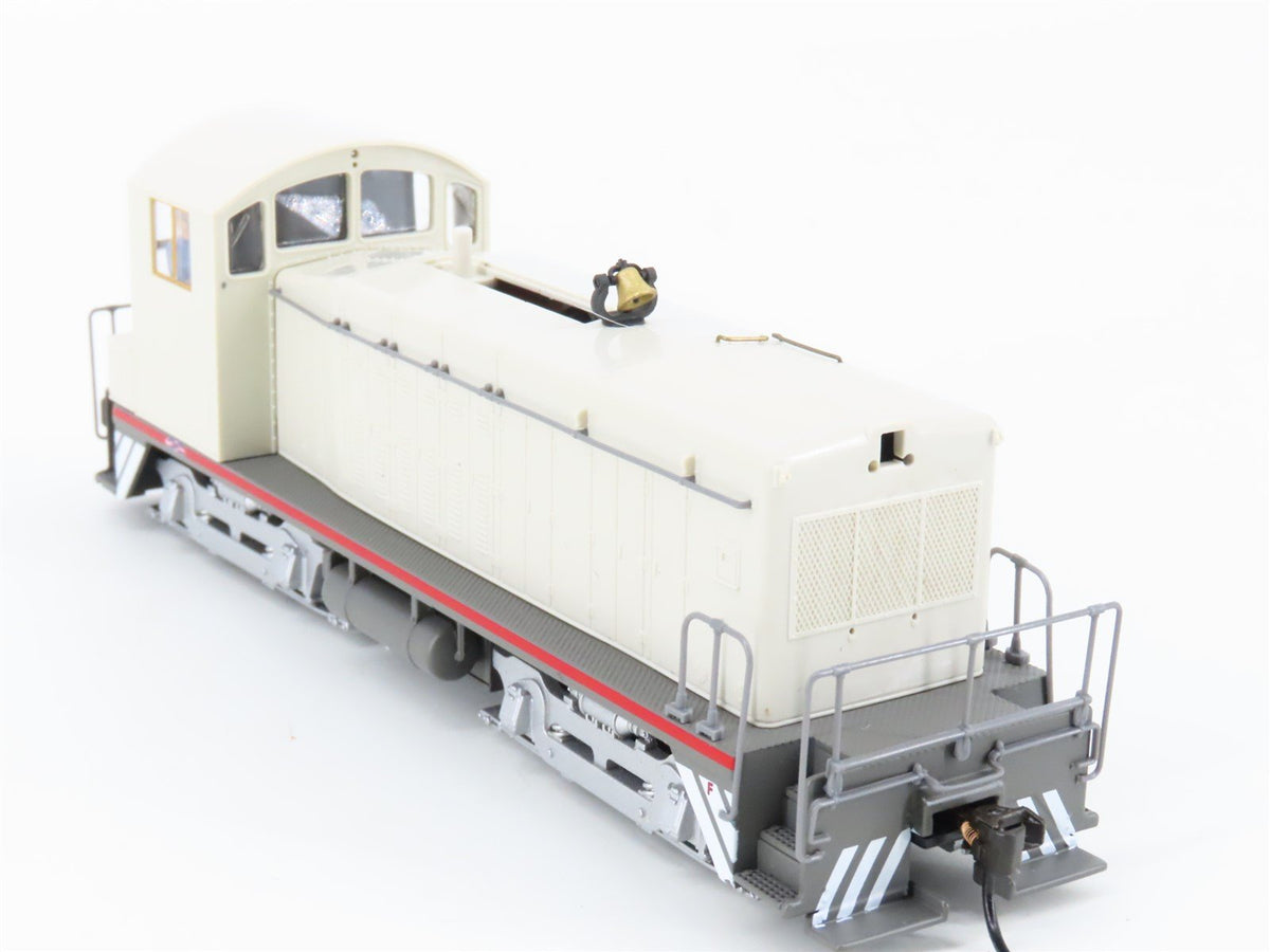 HO Scale Broadway Limited BLI 2121 Undecorated EMD NW2 Diesel - Paragon2