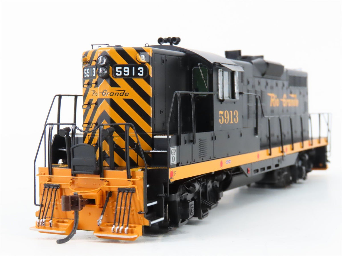 HO Athearn Genesis G62459 D&amp;RGW Rio Grande EMD GP9 Diesel #5913 - DCC Ready