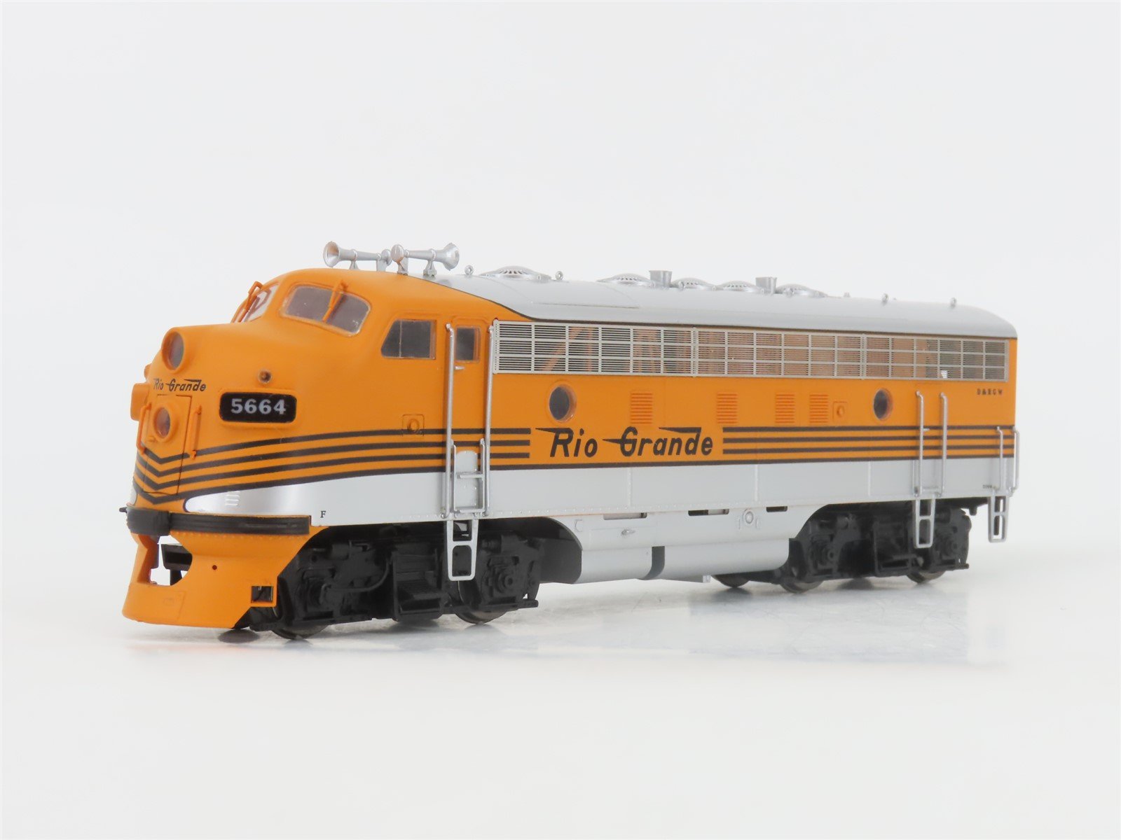 HO Scale Intermountain Regal Line 49011WD-04 DRGW Rio Grande F7A Diesel #5664