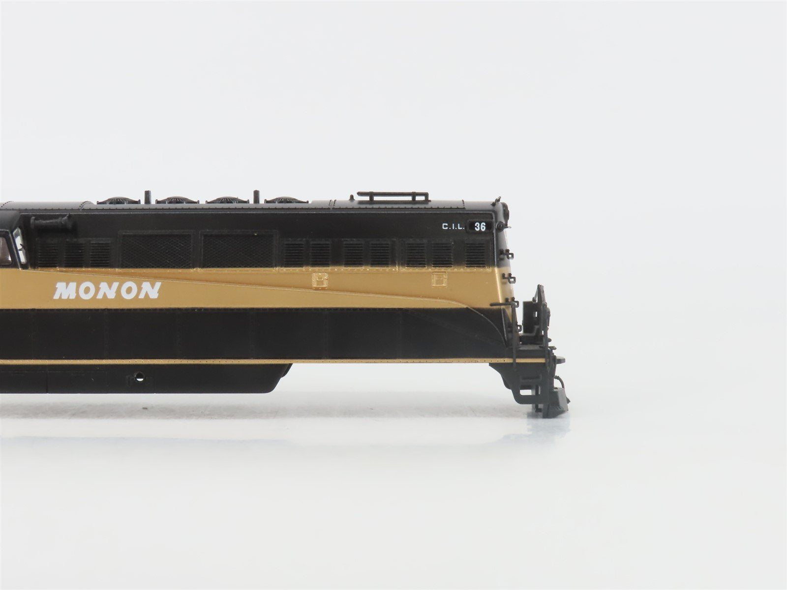 HO Scale Proto 2000 8687 CIL Monon BL2 Diesel Locomotive #36 BAD GEARS
