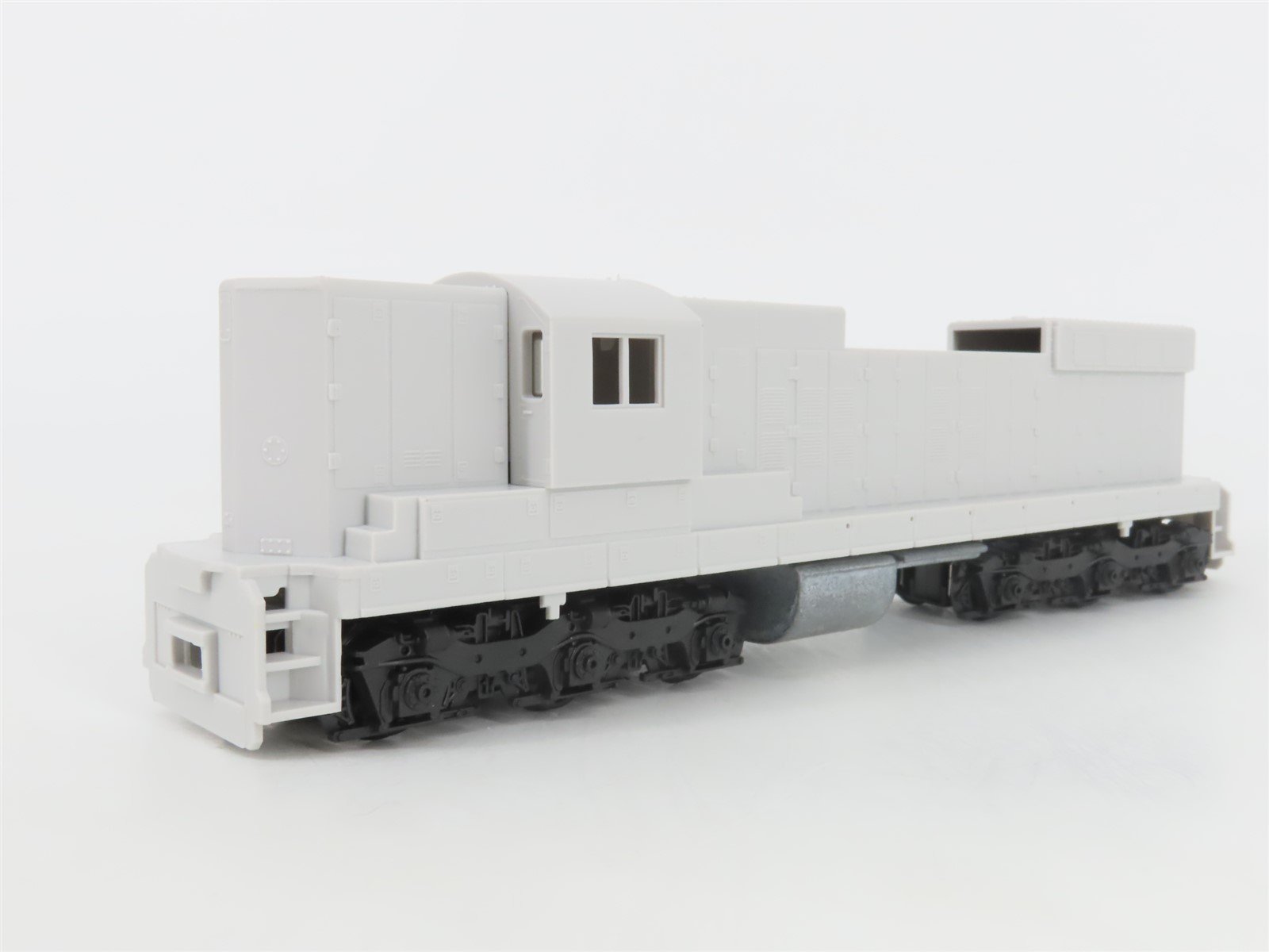 HO Scale Rail Power Undecorated SD7/9 Diesel Locomotive UNPOWERED