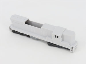 HO Scale Rail Power Undecorated SD7/9 Diesel Locomotive UNPOWERED