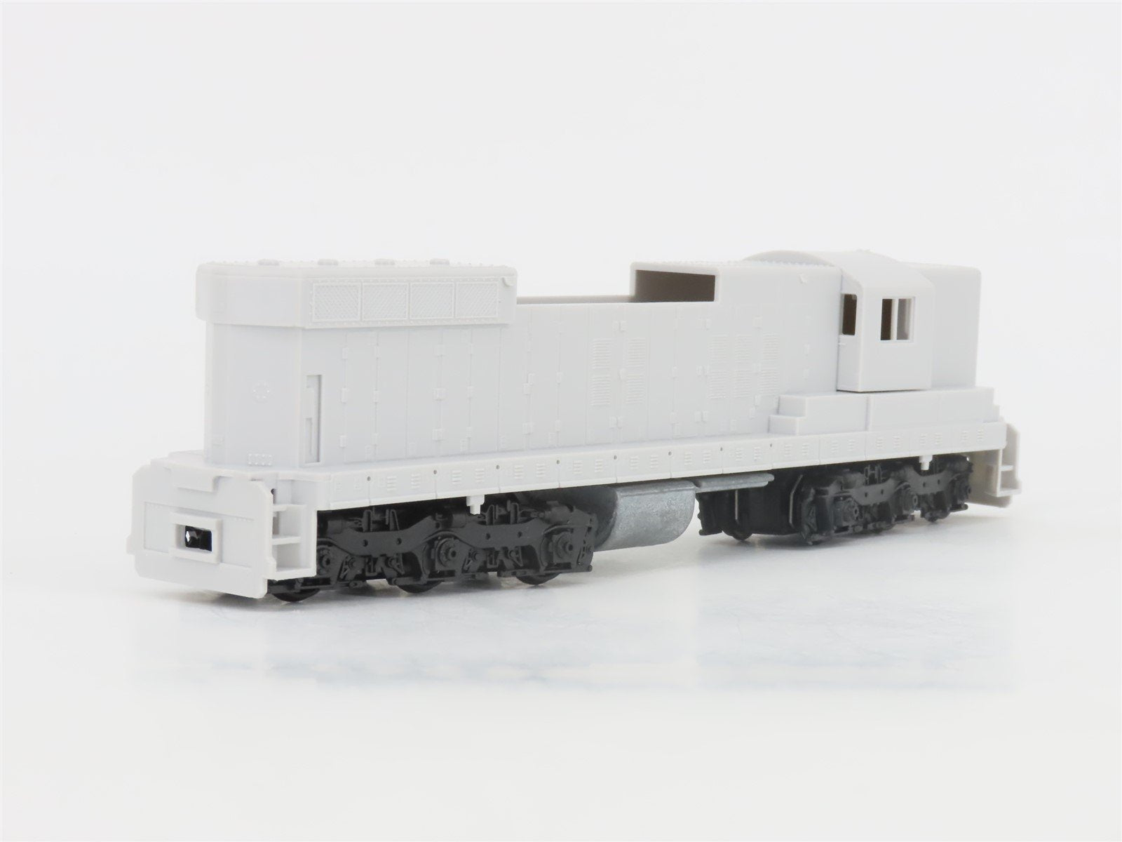 HO Scale Rail Power Undecorated SD7/9 Diesel Locomotive UNPOWERED
