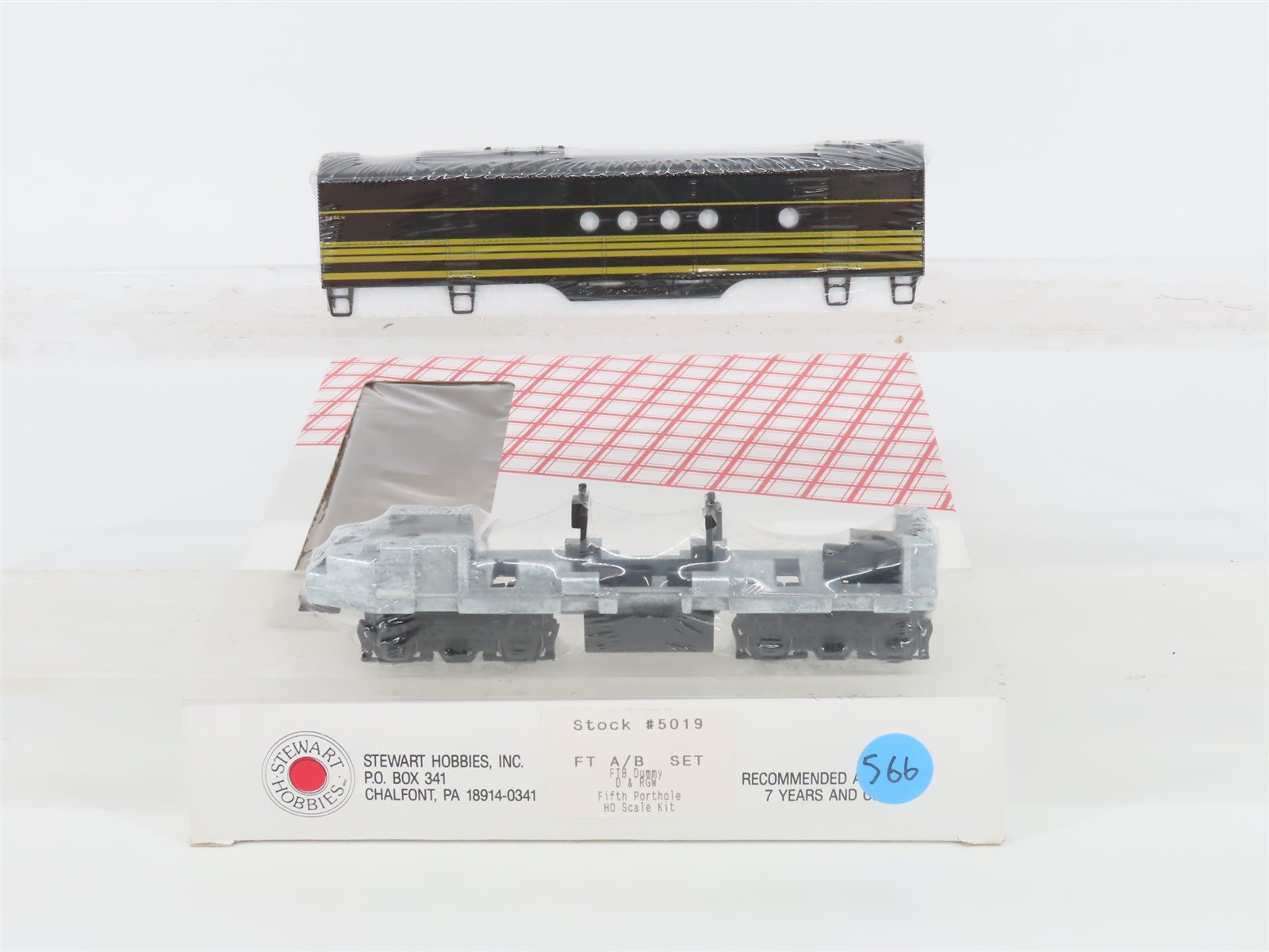HO Scale Stewart Hobbies 5019 Rio Grande FT B Diesel Locomotive UNPOWERED