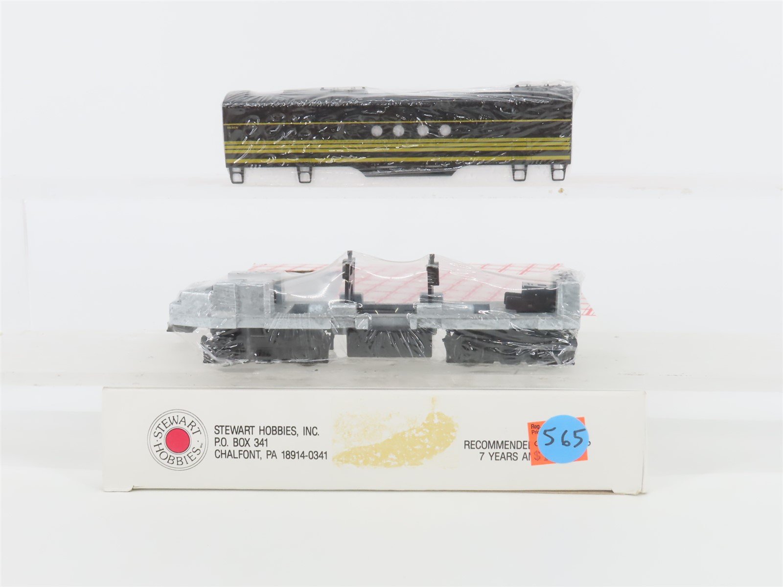HO Scale Stewart Hobbies DRGW Rio Grande FT B Diesel Locomotive UNPOWERED