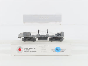 HO Scale Stewart Hobbies 5004 Undecorated FT B Diesel Locomotive UNPOWERED