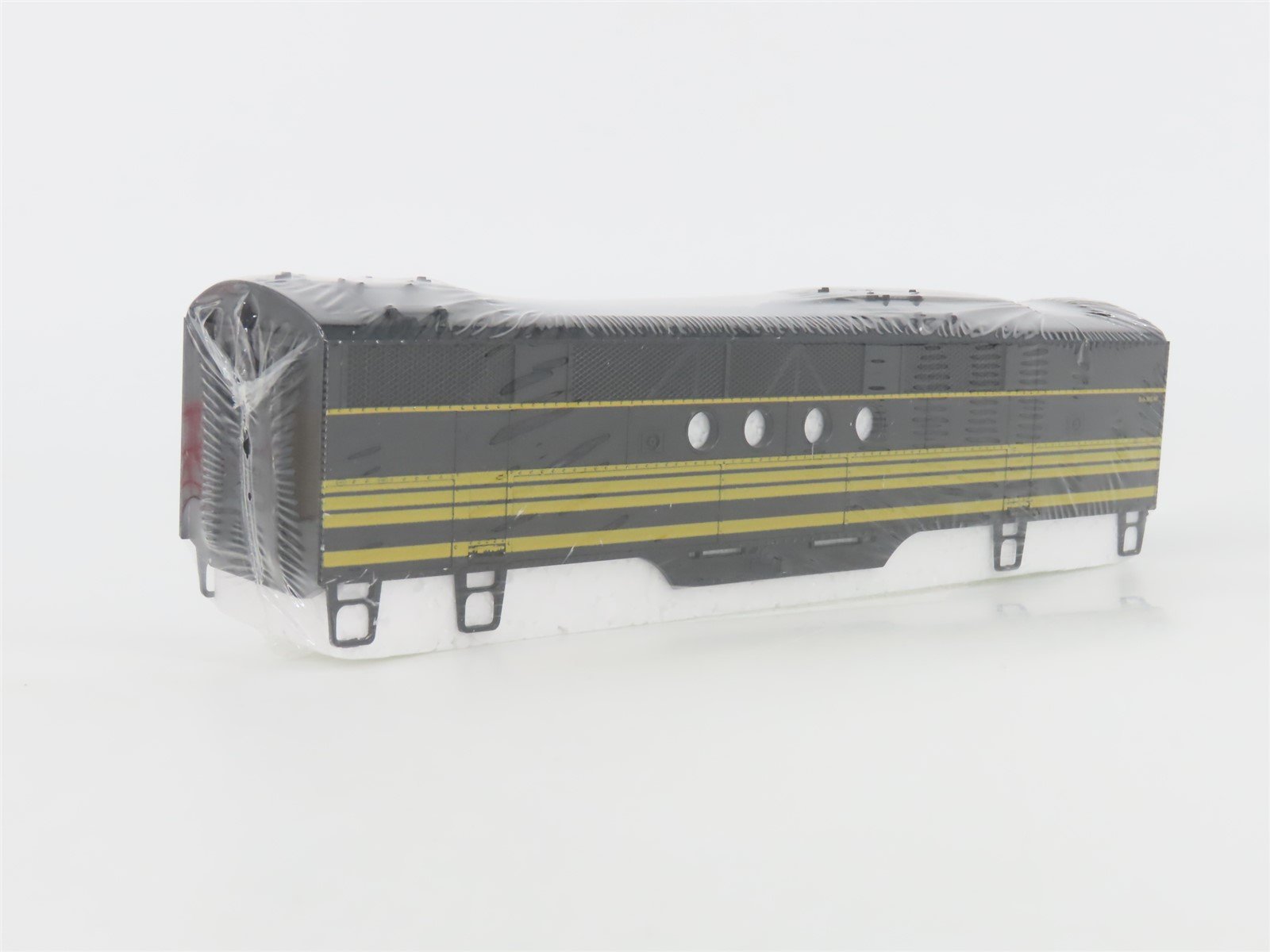 HO Scale Stewart Hobbies 5018 DRGW Rio Grande FT B Diesel Locomotive UNPOWERED