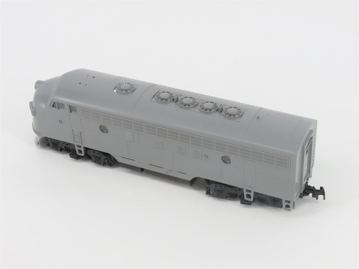 HO Scale Stewart Hobbies 9110 Undecorated F7A Diesel Locomotive