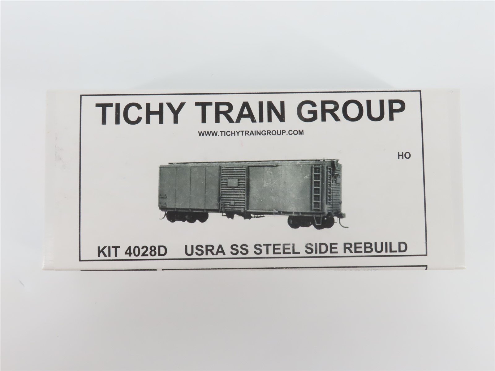 HO Scale Tichy Train Group Kit #4028D PMcK&Y/P&LE Steel Side Single Door Box Car