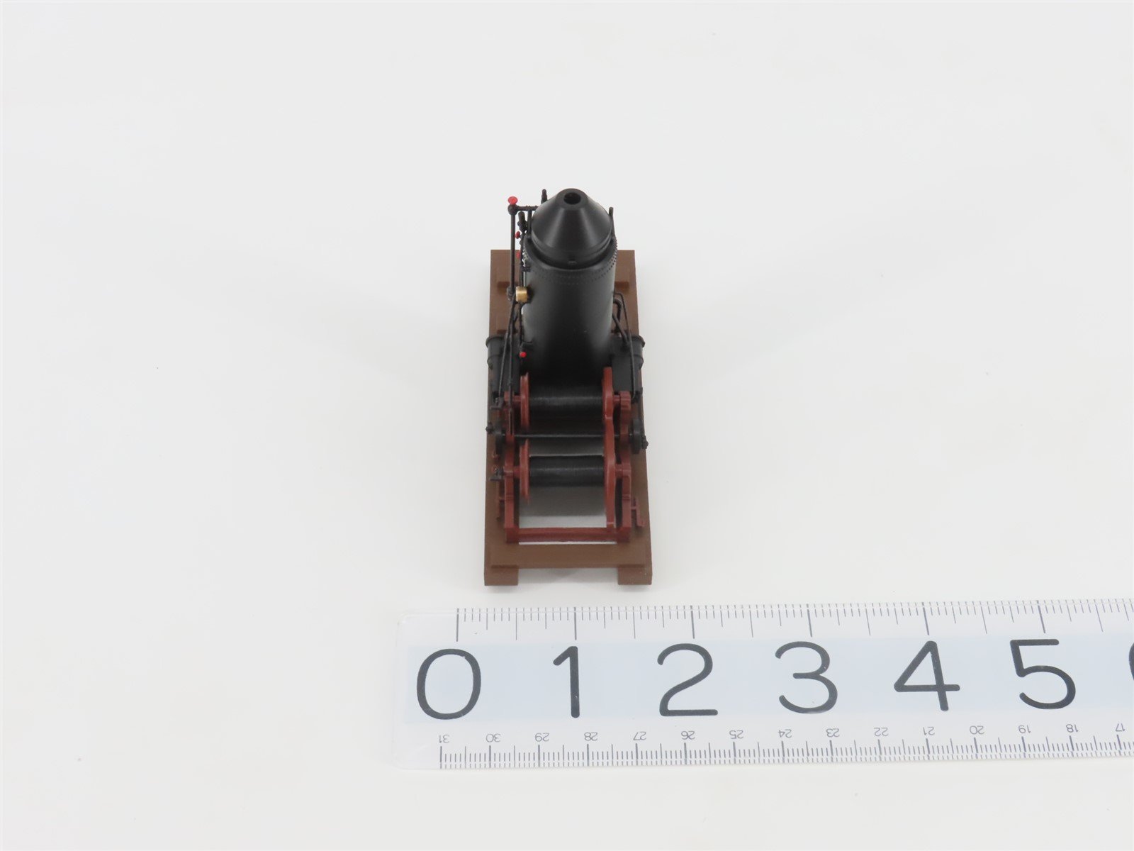 On30 Scale Bachmann Spectrum 27301 Non-Operating Log Skidder