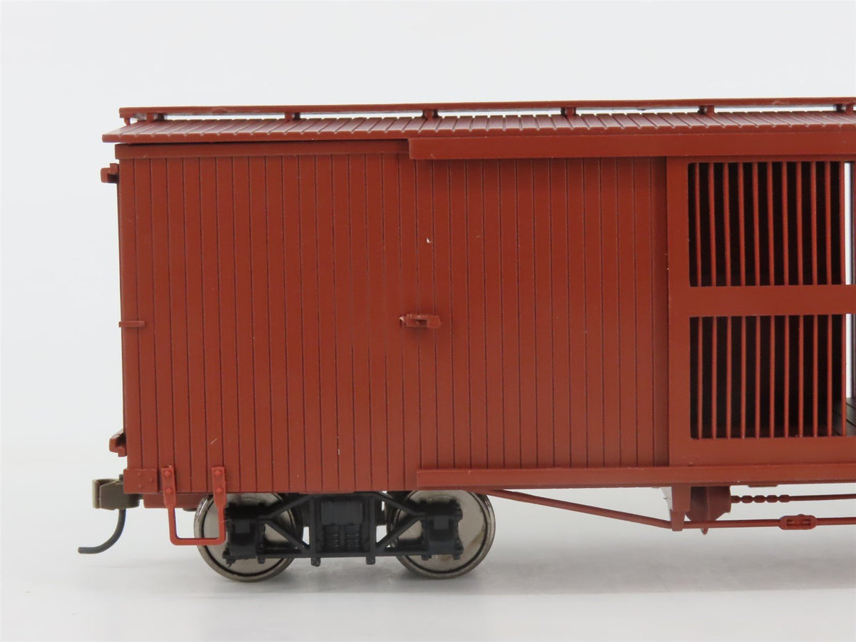 On30 Scale Bachmann Spectrum 27699 Unlettered Ventilated Box Car