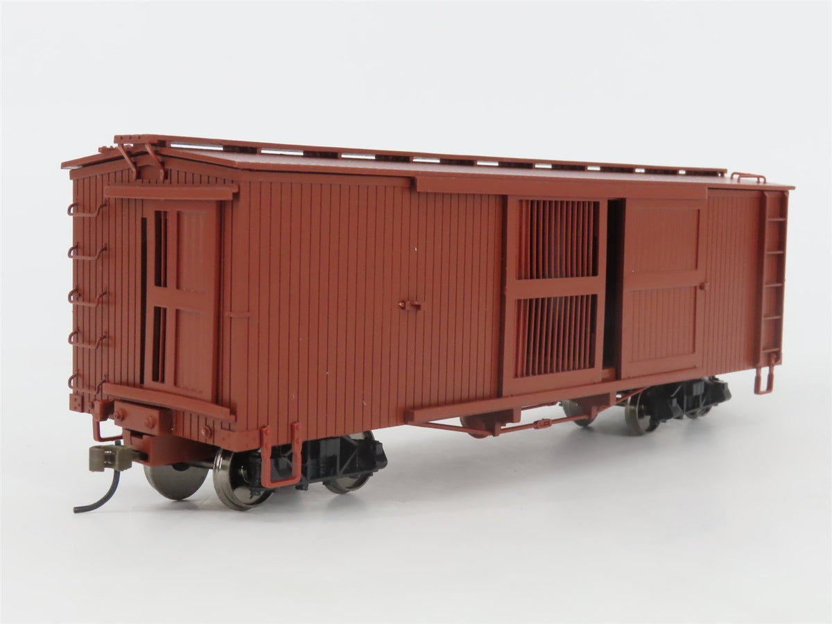 On30 Scale Bachmann Spectrum 27699 Unlettered Ventilated Box Car