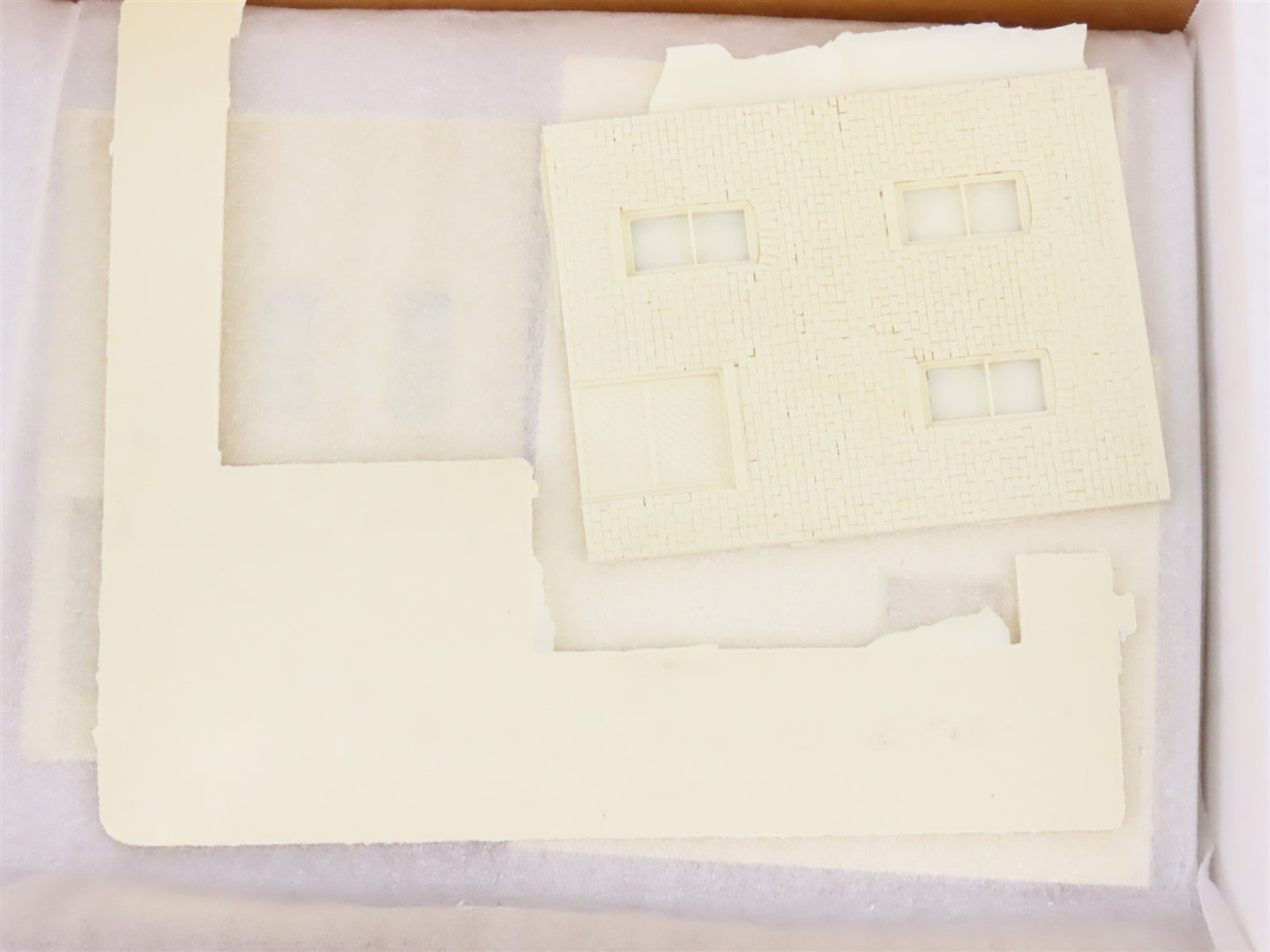 S 1/64 Scale Grand River Models Kit #1 Greg's Grocery